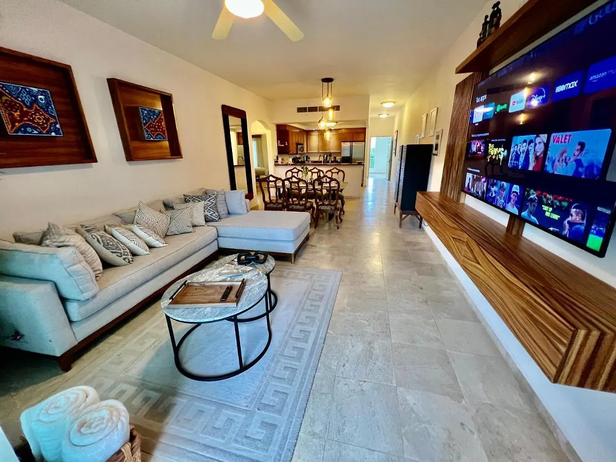 Apartamento Beachfront 2 Bedroom Condo In Playa Royale Resort, Nuevo Vallarta